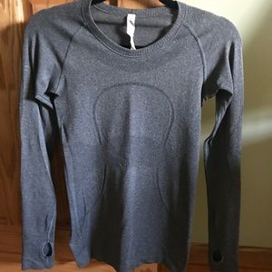 Lululemon Swiftly Tech Long Sleeve Crew
